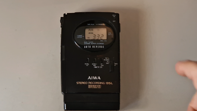 Aiwa HS-J303 Stereo DSL Radio Cassette Recorder and AAA battery