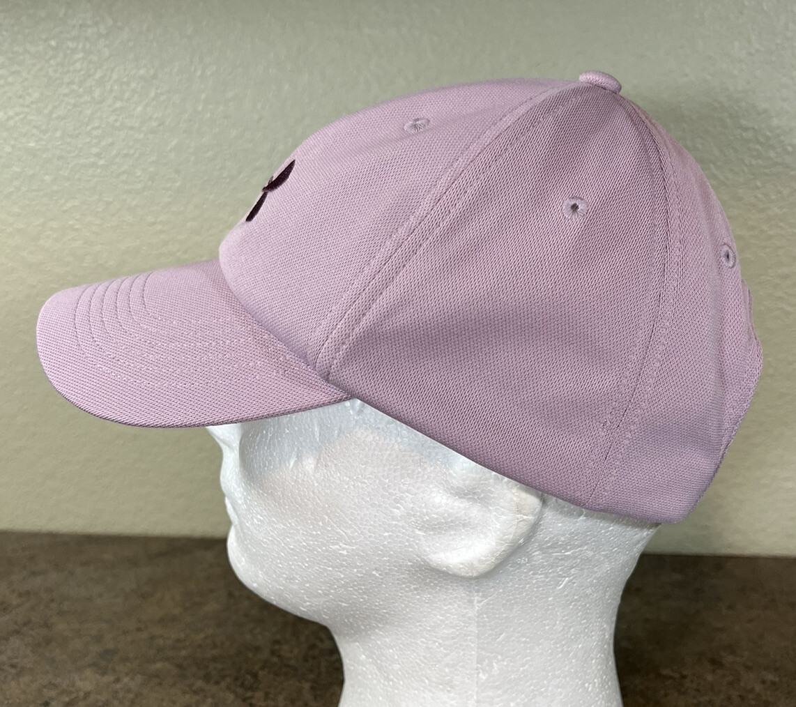 Under Armour Hat Women display picture 1