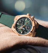 vacheron constantin overseas Green Dial Rose Gold dual time 7920v Box & Papers 8