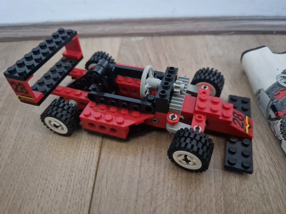 LEGO Technic 8808 F1 Racer, photo 2 of 5