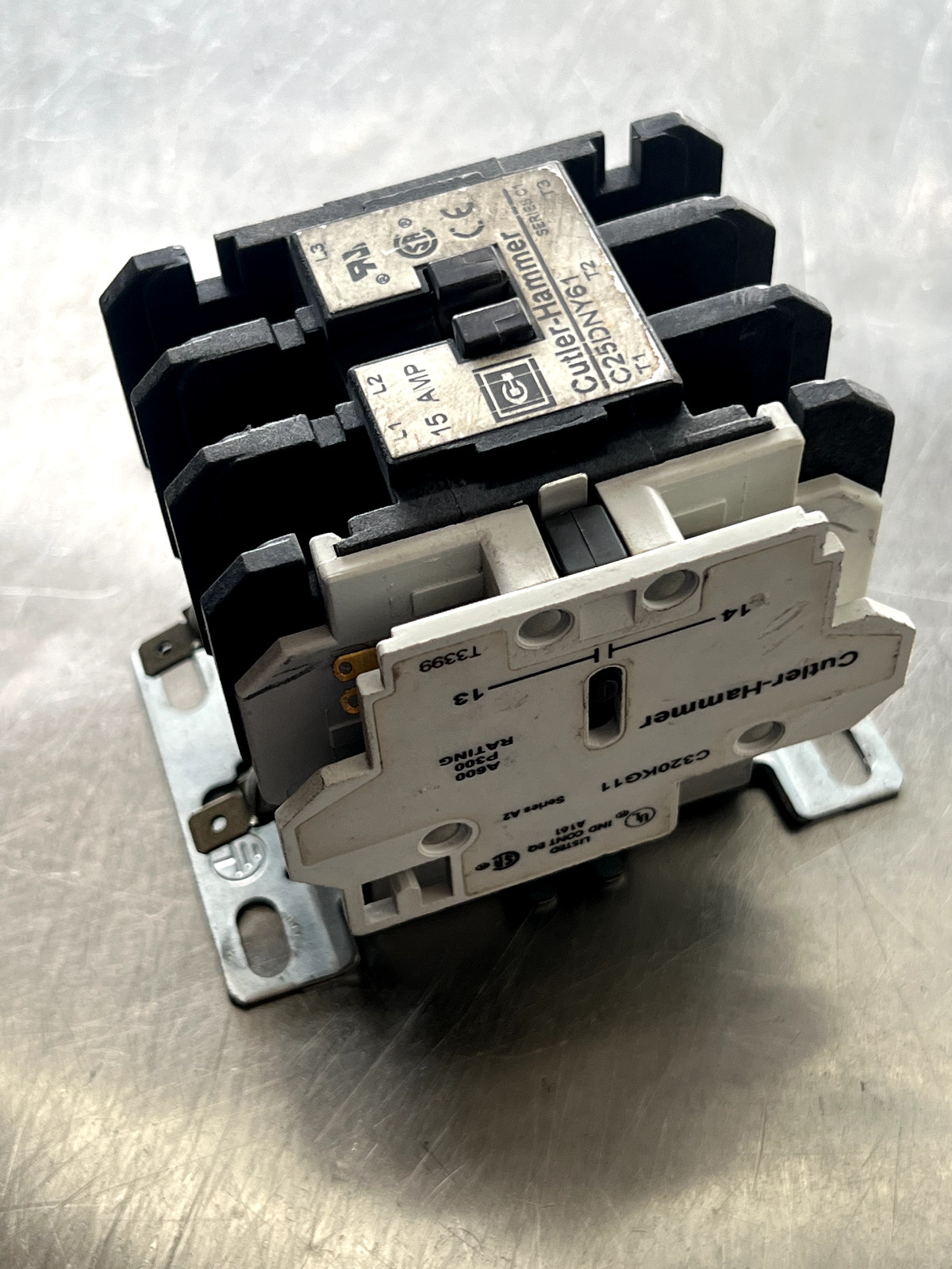 M413614P C25CNY61 Contactor 15A 24V For Alliance Dryer (USED)