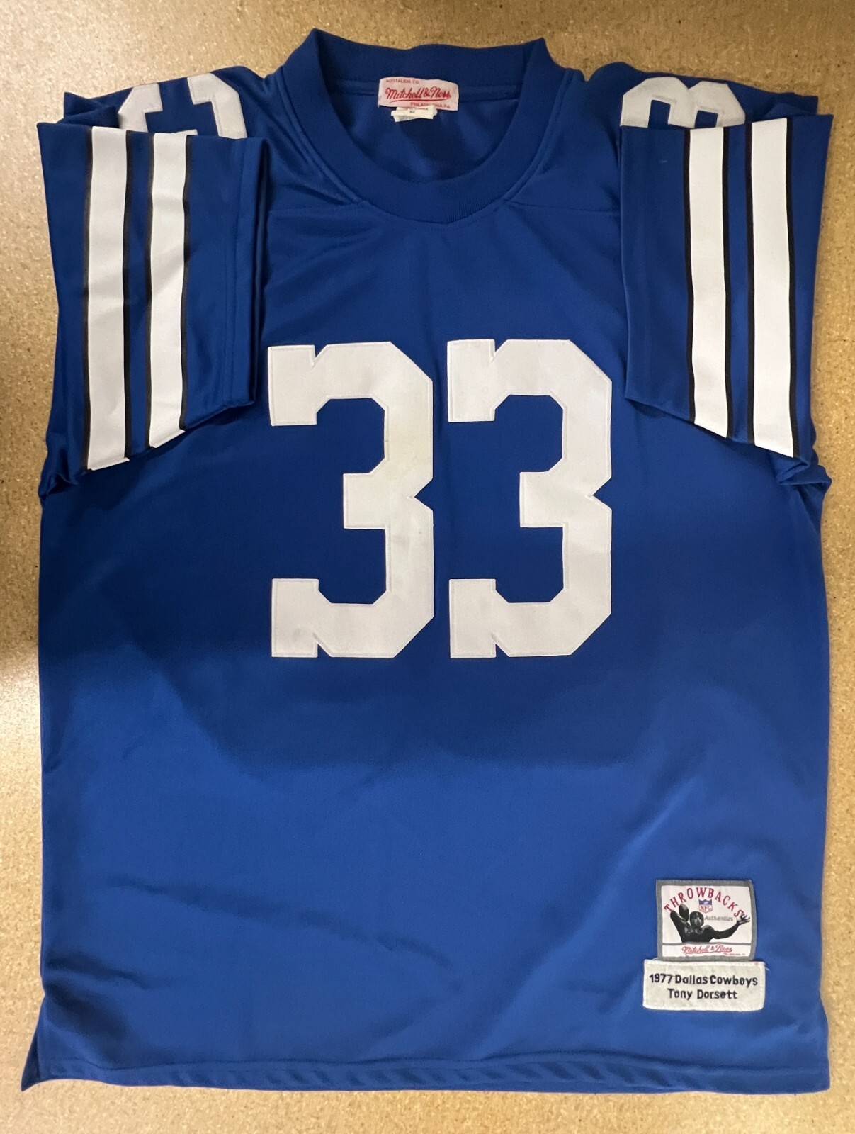 Picture 1 of 4