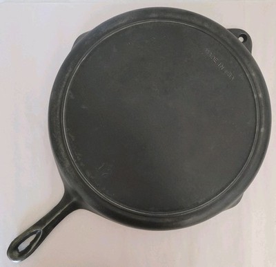 VTG BSR Century Series no 12 cast iron skillet made in USA Heat Ring. Sits Flat