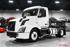 2016 Volvo VNL 