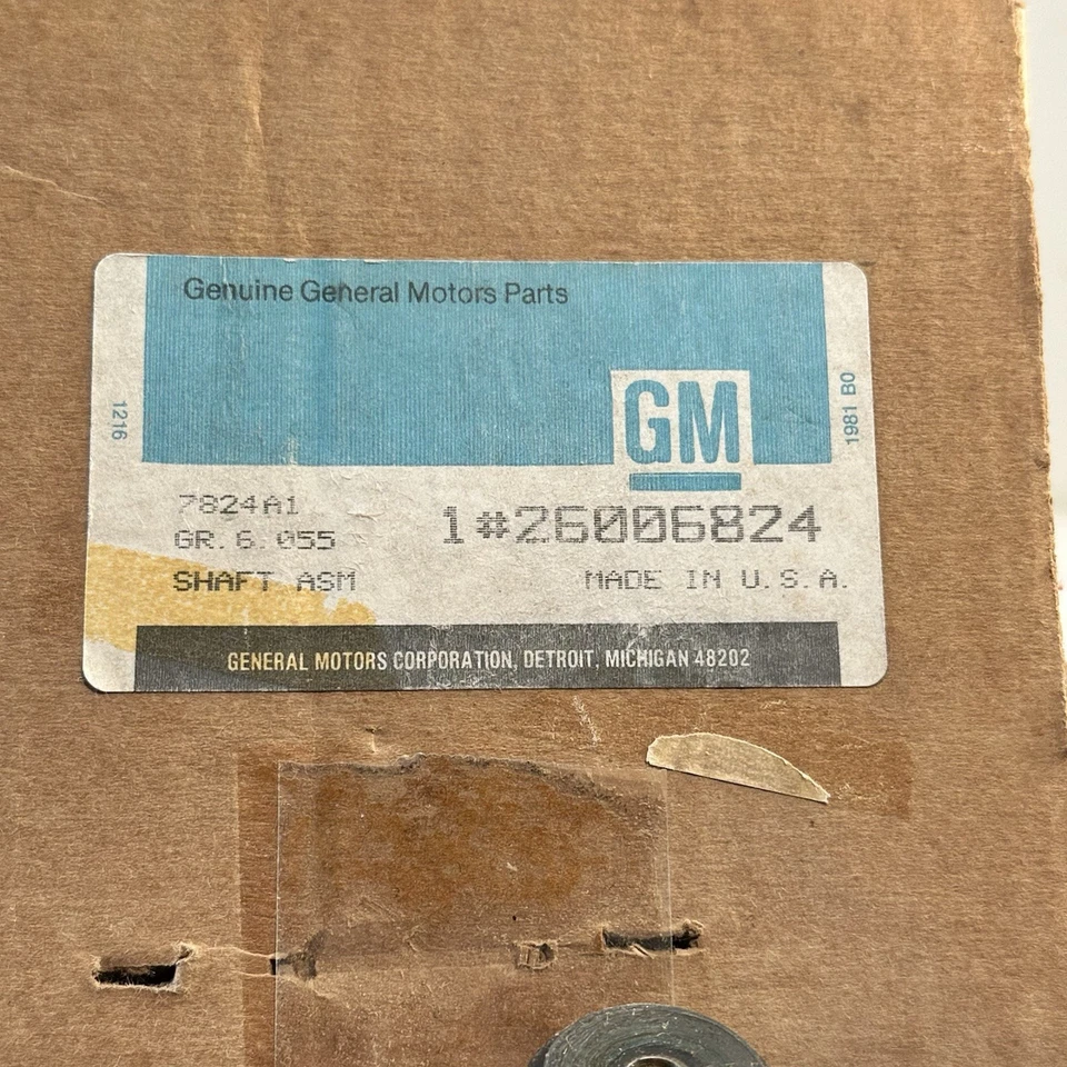 New OEM GM 26006824 Axle Shaft Left DR Side Yukon Escalade Denali Tahoe GMC - Image 2 of 4