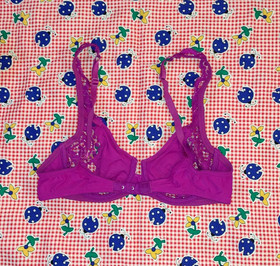 Women's Malizia by La Perla Fuchsia Pink Lace Bra US 34 made in Italy