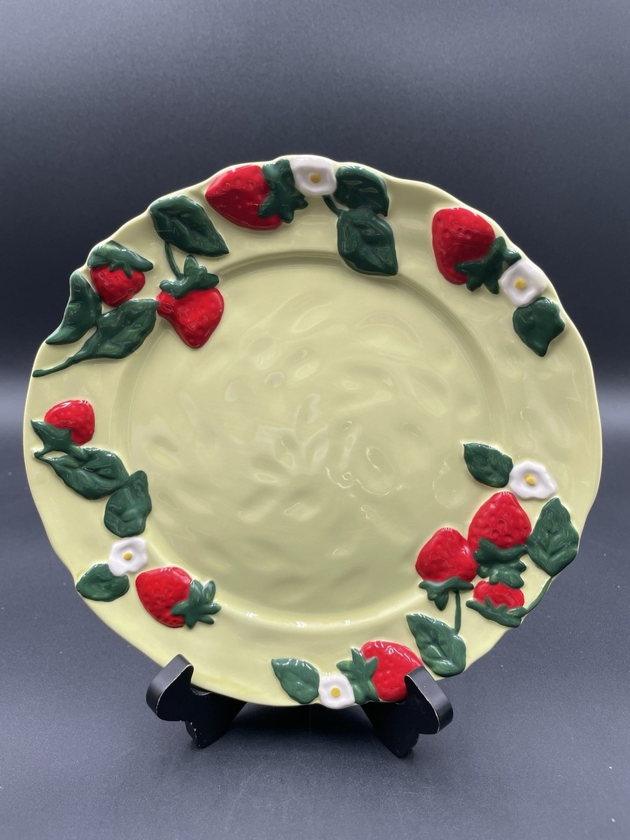 Anthropologie Foster Stoneware Dessert Plate Strawberry 9