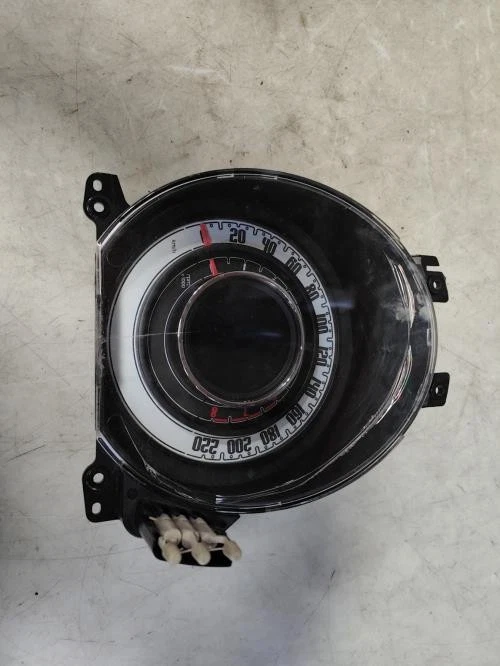 Compteur FIAT 500 2 PHASE 1 - Photo 1/4
