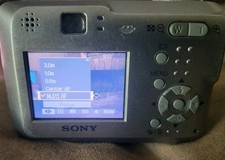 Sony Cyber-shot DSC-S60 4.1MP Silver Digital Camera 4mb Memory Card Working