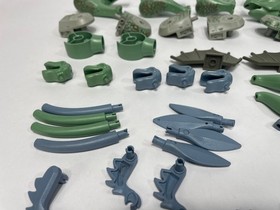 Rare LEGO Vintage Dinosaur Mixed Parts Lot 40+  5953 6719 6721 6722 Retired 2001