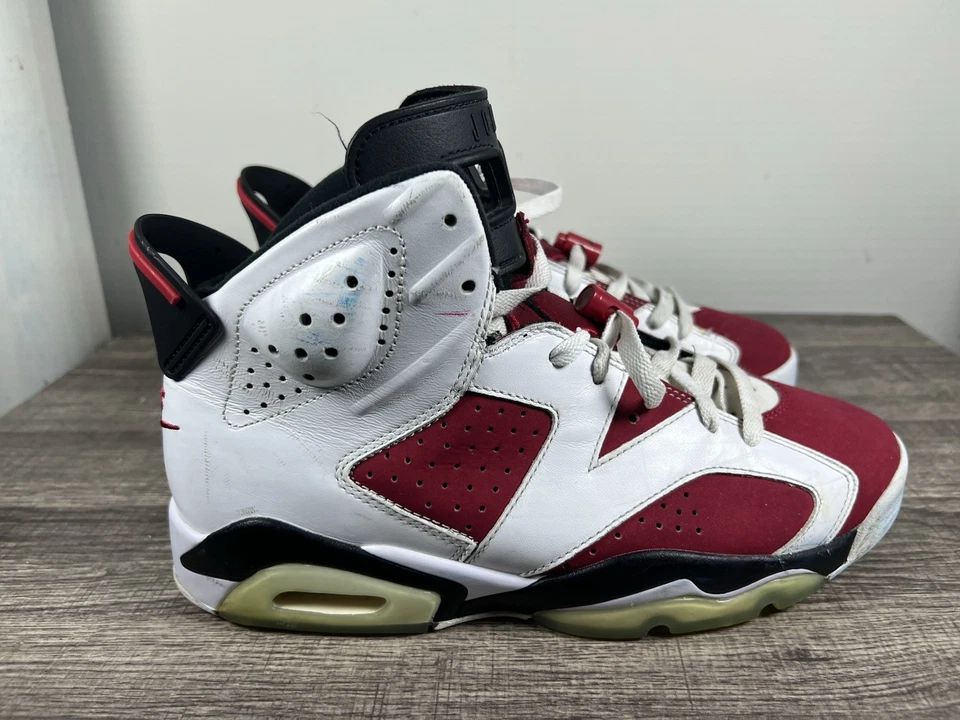 Talla 9 - Zapatos de baloncesto Jordan 6 Retro OG Mid Carmine 2020 Foto 2 de 4