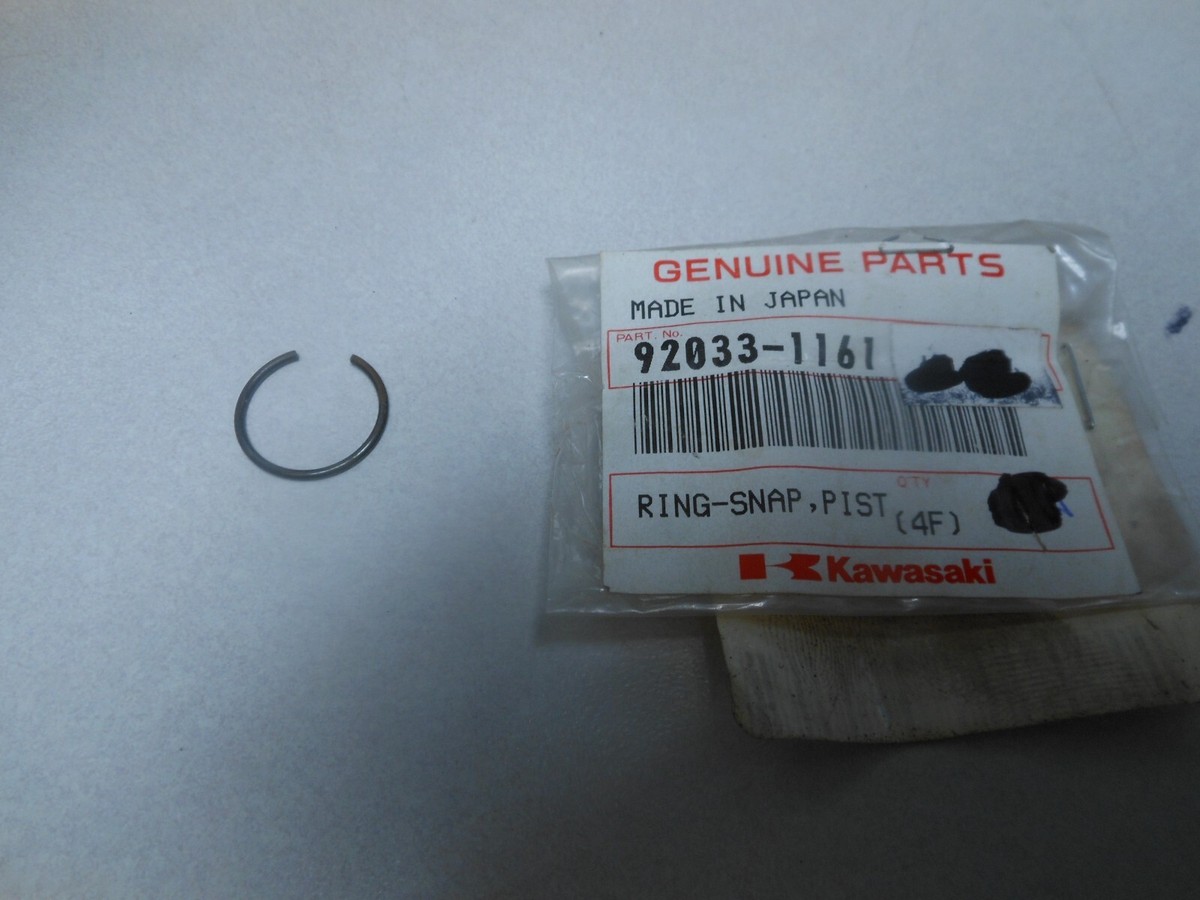 あーる NOS Kawasaki OEM Piston Pin Snap Ring 04-16 KX250 90-94 ZX500
