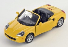 BLITZ VERSAND Toyota MR 2 Spyder gelb / yellow Welly Modell Auto 1:34 NEU & OVP