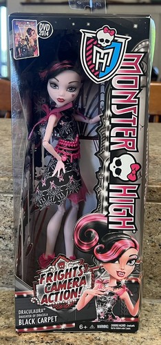 Monster High Frights Camera Action Black Carpet Draculaura Doll NIB
