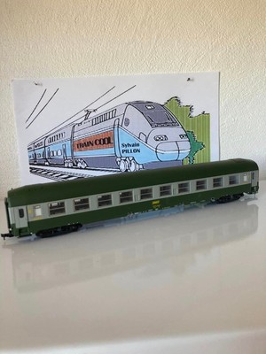 ROCO 44601 - Voiture Uic Couchette 2Eme Classe - Sncf - FR