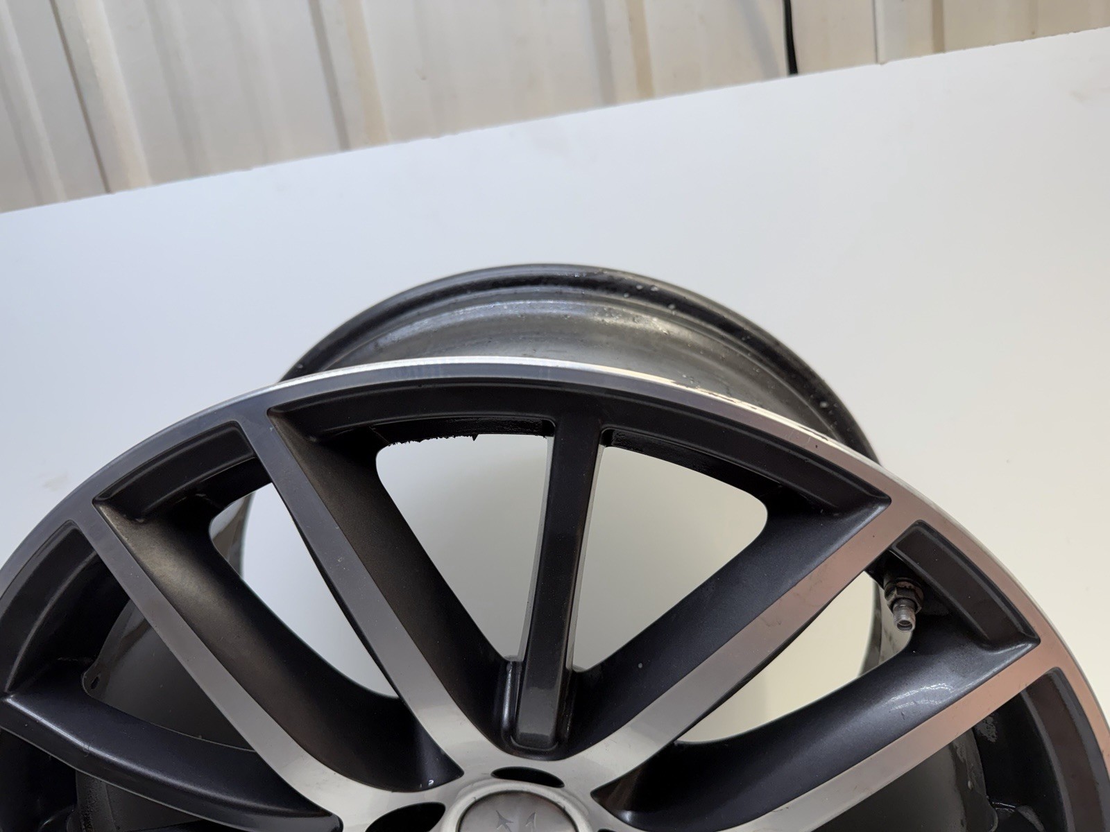 14-24 Maserati Ghibli Rear Wheel Rim 19x10 +40 Offset Factory 670016855 OEM