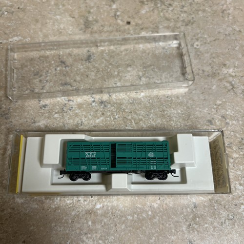 Microtrenes Kadee escala Z MTL 13806-2 NYC New York Central 40' Stock Car #28463 | Zustand: Used