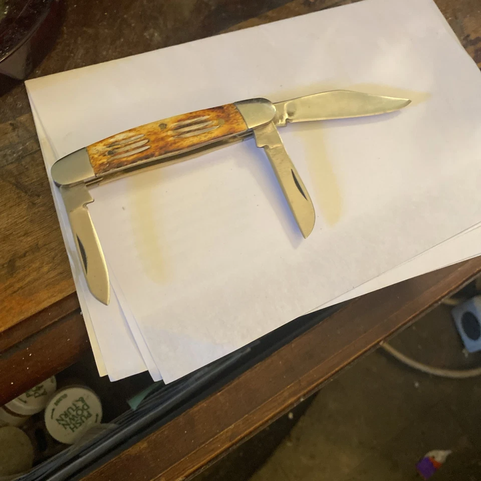 WILD TURKEY HAND MADE 3 BLADE POCKET KNIFE 3" BLADE PAKISTAN - Image 2 of 4