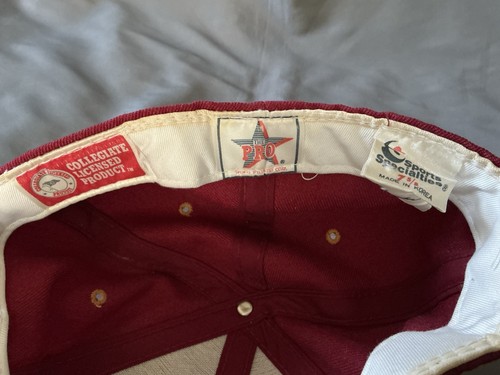 De colección Años 80 USC Trojans Gorra de Béisbol Ajustada Cardinal Oro 7 5/8 GD Deportes Especialidades - Imagen 6 de 6