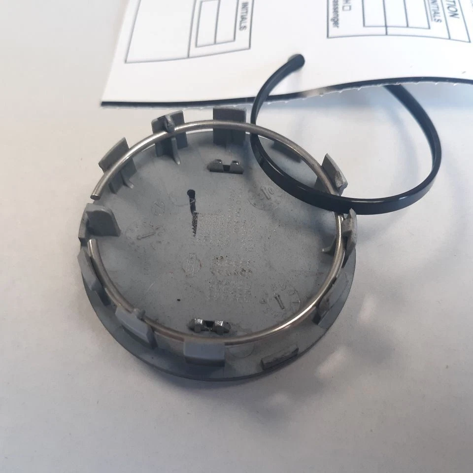 Tapa central llanta nissan versa 2023 2022 2021 2020 Foto 2 de 4