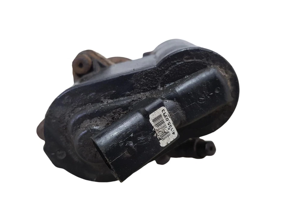 Pinza de freno trasera izquierda cerca lateral 2.0 diésel 2010 VOLKSWAGEN PASSAT CC  Foto 2 de 4