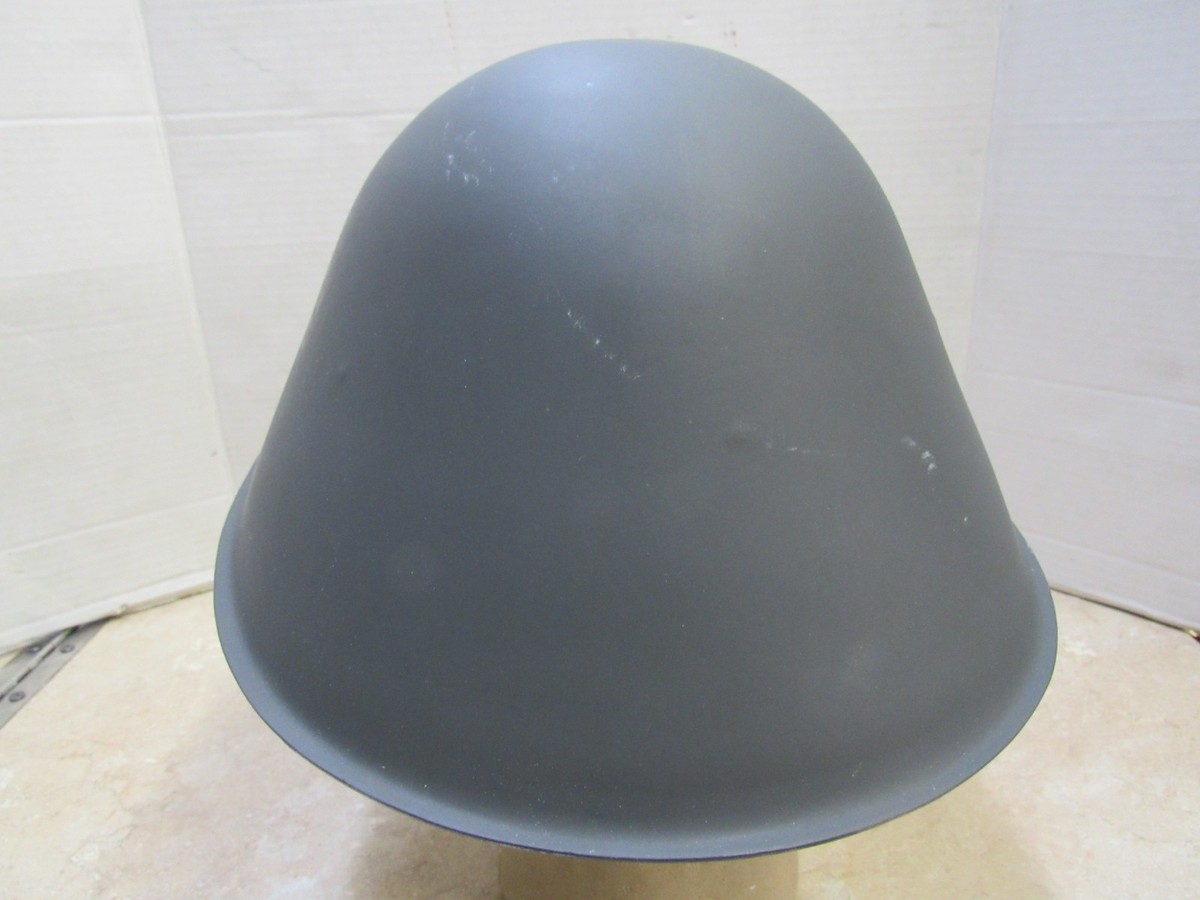 Vintage East German DDR NVA GDR Steel Helmet M56/66 Size II Medium