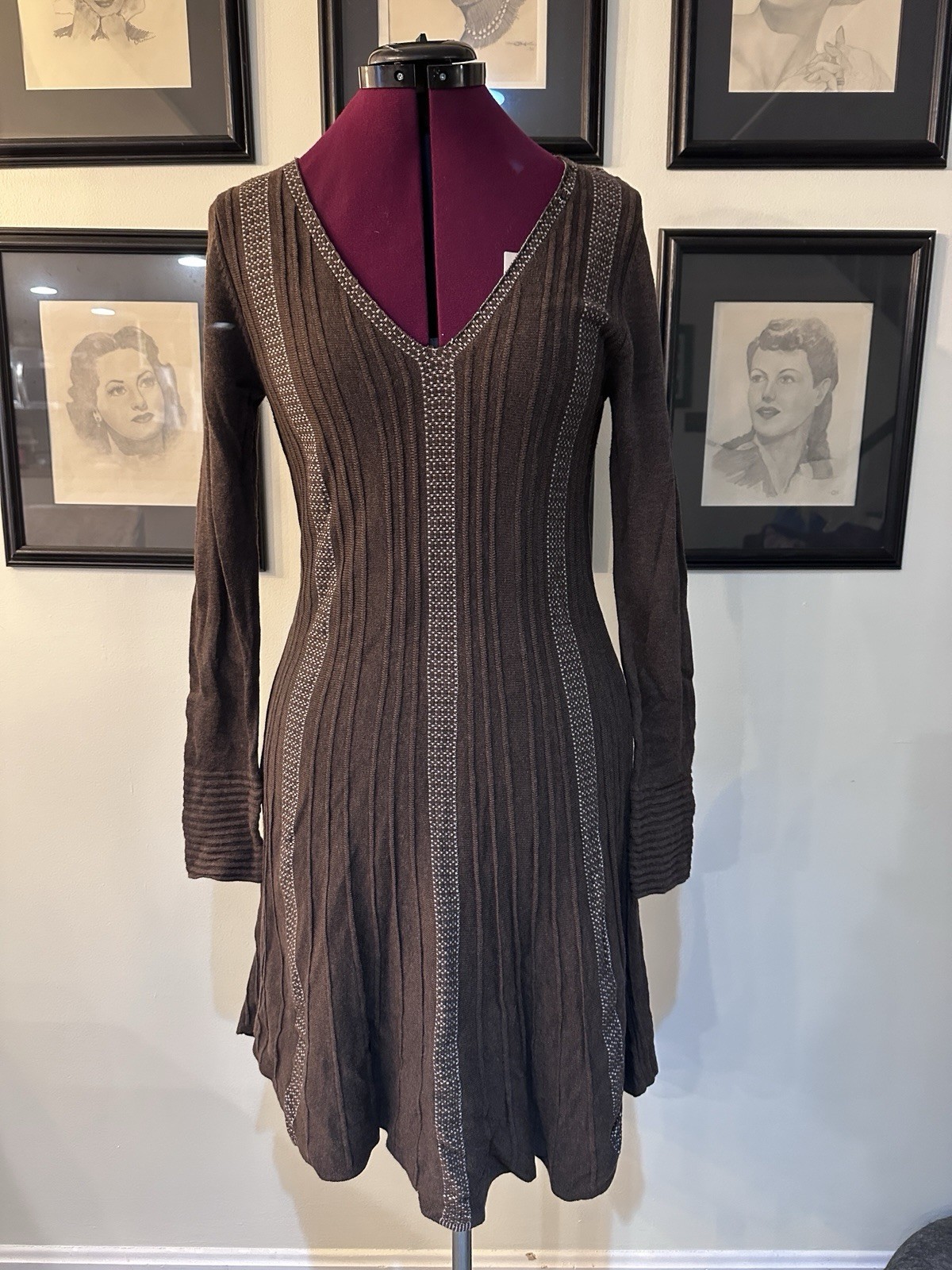 Max Studio Brown Knit Patterned Trim Geometric A-… - image 1