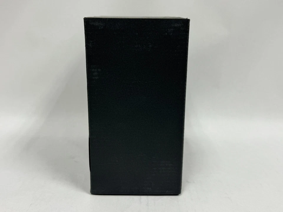 New Open Box iPort Connect Pro Wallstation for Apple iPad 72350 - Black - Image 3 of 4