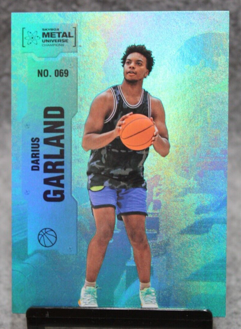 2022 Skybox Metal Universe Champions Darius Garland Base Aqua #069