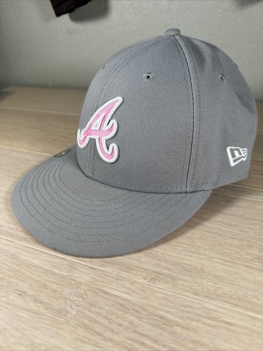 Atlanta Braves Pink Embroidered New Era 59FIFTY Fitted Size 7 1/4 Hat Cap - Picture 3 of 6