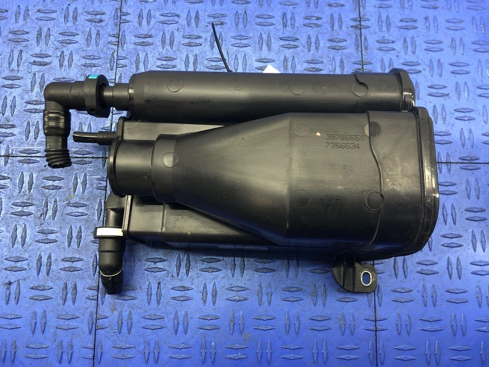 2013-2019 BMW 750I 4.4L FUEL VAPOR EVAPORATOR CHARCOAL CANISTER OEM - Image 4 of 4