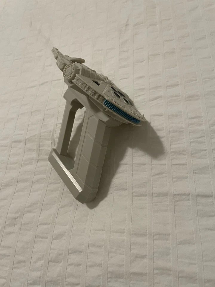 Star Wars Millenium Falcon UV Light Laser Uncle Milton Light And Sound Work Well - Image 3 of 4