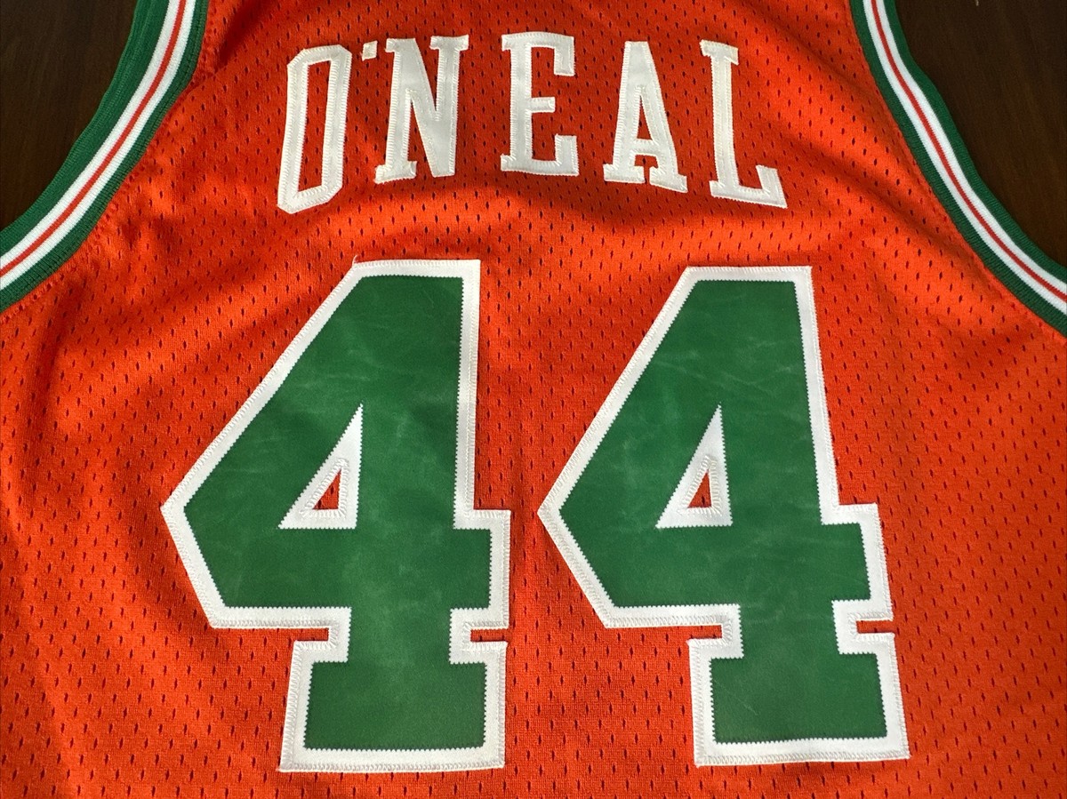 Jermaine O'Neal Eau Claire Shamrocks Nike Basketball Jersey Size