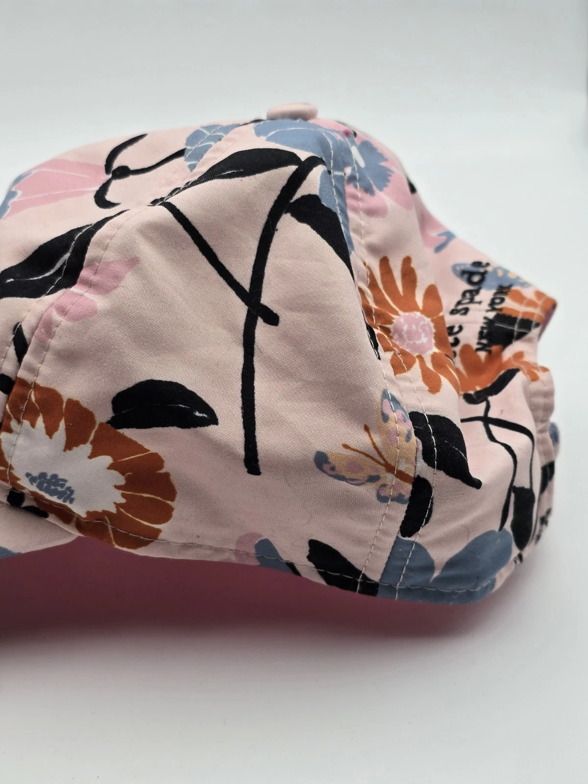 Cappello berretto baseball Kate Spade New York floreale colorato