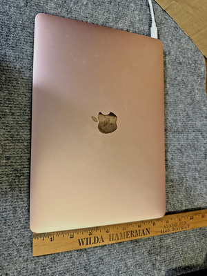 Apple MacBook 12 in 2017 Rose Gold/Intel Core M3 1.2 GHz, 256 GB 8