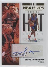 2019-20 Panini NBA Hoops Hot Signatures Rookies Sekou Doumbouya #HR-SDM Auto p7i