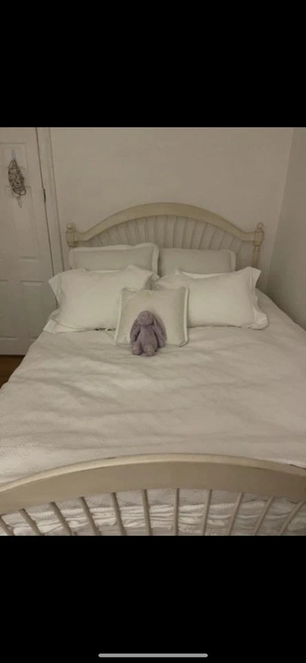 queen bedroom Country Bed Ethan - Image 4 of 4