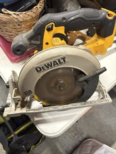 DEWALT DCS391 20V MAX 6-1/2 in Cordless Circu...