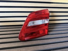 ? Mercedes B-Klasse W246 W242 Rückleuchte Innen rechts Heckleuchte A2469066400 ? Mercedes B-Klasse W246 W242 Rückleuchte Innen rechts Heckleuchte A2469066400