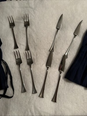 Pinti Flatware