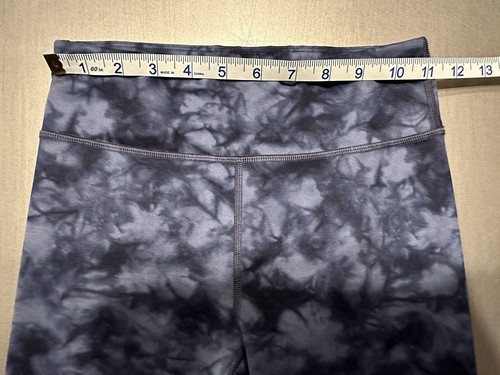 EUC Athleta Girl High Rise Printed Chit Chat Tights Blue Tie Dye Large/12 - Picture 4 of 10
