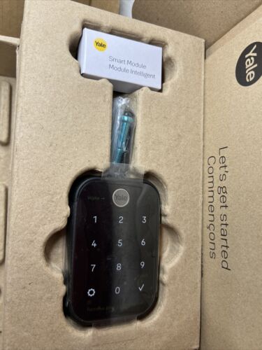 Yale Assure Lock 2- Wi-Fi Touchscreen Smart Lock with Ridgefield Handleset Black - Picture 3 of 8