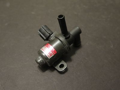 2002-2006 Toyota Camry Avalon Lexus ES300 ES330 Vacuum Valve
