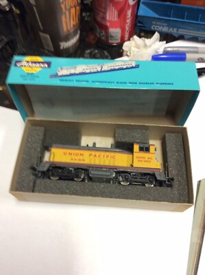 Athearn 4007  Union Pacific D.s.1870 Ho Power Locomotive Train Engine ( GS)