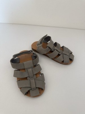 Zara Kinder Schuhe Sandalen Gr.21 Grau