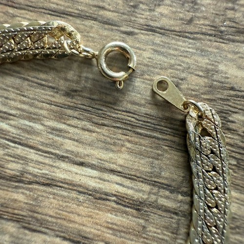 Pulsera trenzada vintage de metal dorado - Imagen 3 de 4