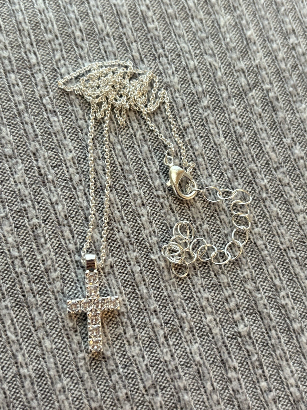 Vintage silver tone rhinestone embedded cross chain necklace