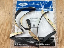 Front Right Passenger Door Upper Window Foam Weatherstrip 7R3Z63025A70A OEM NEW