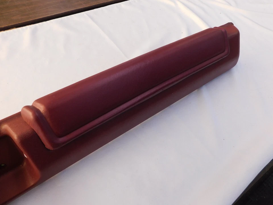 NOS OEM Ford 1977 1978 1979 Thunderbird RH Arm Rest T-Bird Interior Maroon - Image 4 of 4