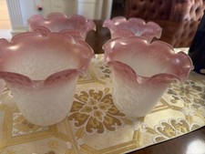 Set 4 paralumi vintage in vetro satinato rosa arruffato tulipano attacco 1,25"